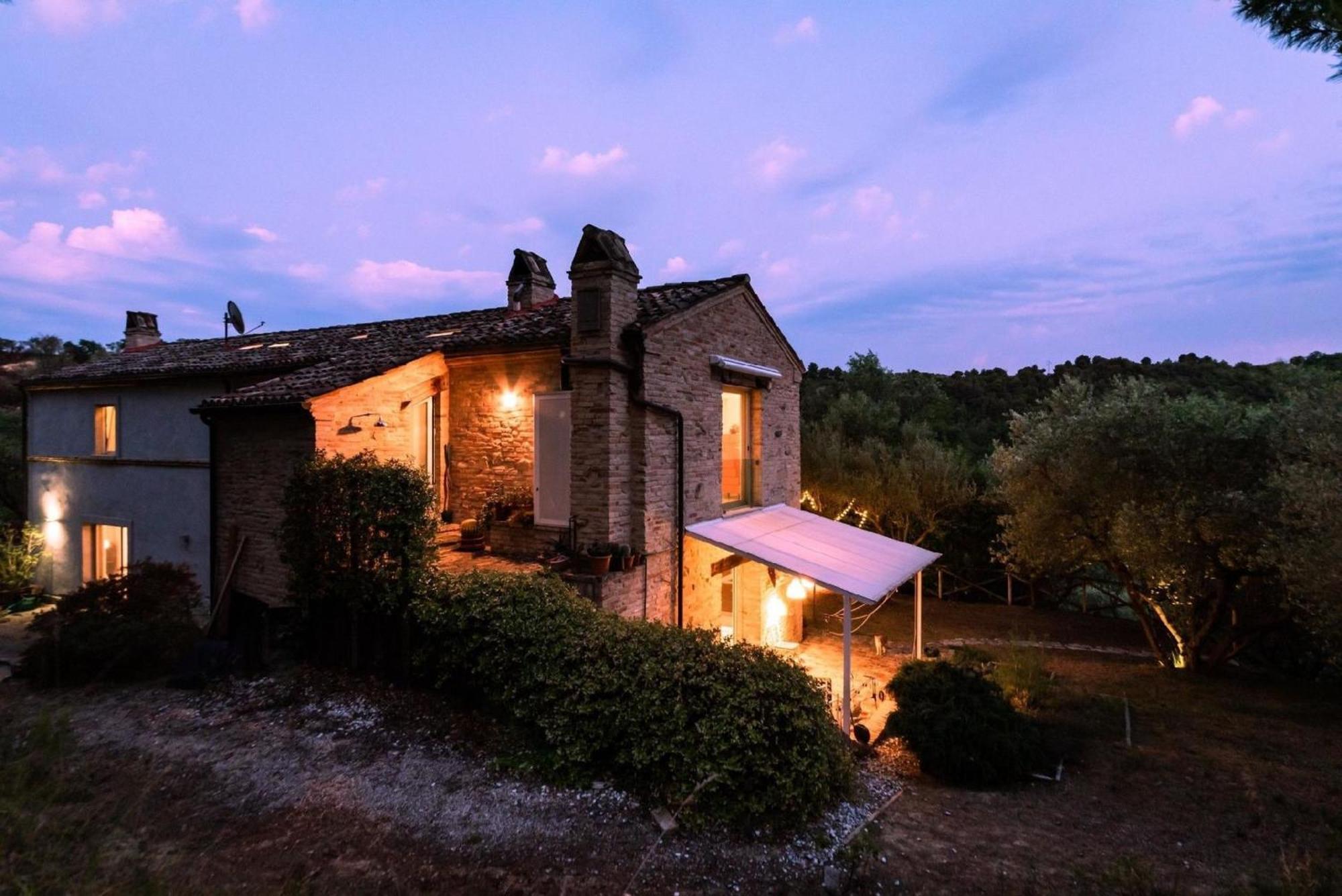 Meernahes Ferienhaus Casa Cantagallo Mit Pool Βίλα Φέρμο Εξωτερικό φωτογραφία